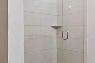 215 10th Ave S, Minneapolis, MN 55415 - Photo 29