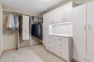 215 10th Ave S, Minneapolis, MN 55415 - Photo 31