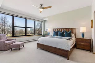 215 10th Ave S, Minneapolis, MN 55415 - Photo 15