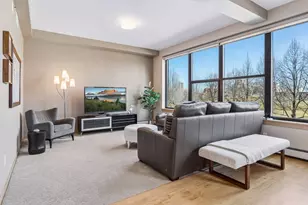 215 10th Ave S, Minneapolis, MN 55415 - Photo 11