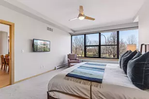 215 10th Ave S, Minneapolis, MN 55415 - Photo 17