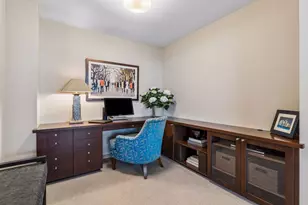 215 10th Ave S, Minneapolis, MN 55415 - Photo 25