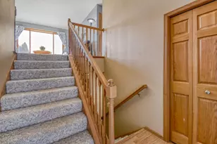 864 S Park Dr, Hastings, MN 55033 - Photo 7