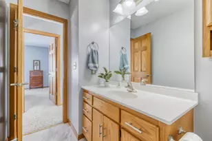 864 S Park Dr, Hastings, MN 55033 - Photo 9