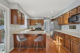 1276 Dunberry Ln, Eagan, MN 55123 - Photo 3