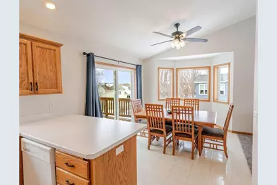 1015 Meadows Drive, Sauk Rapids, MN 56379 - Photo 11