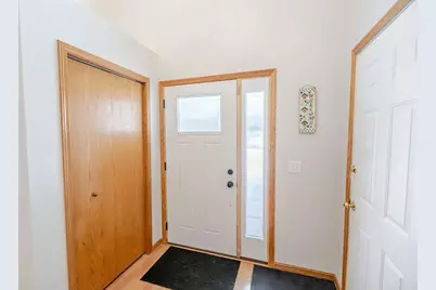 1015 Meadows Drive, Sauk Rapids, MN 56379 - Photo 5