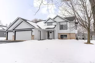 1015 Meadows Dr, Sauk Rapids, MN 56379 - Photo 3