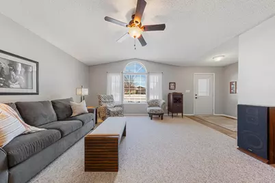 1302 25th Avenue NW, Faribault, MN 55021 - Photo 9