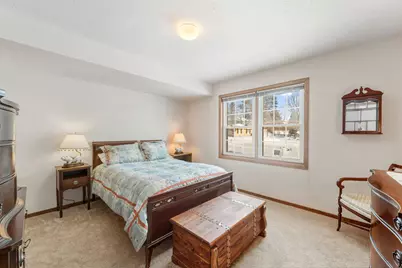 7842 Glenda Court, Apple Valley, MN 55124 - Photo 17