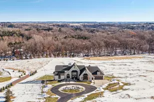 5671 Oakridge Trl S, Afton, MN 55001 - Photo 1