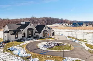 5671 Oakridge Trl S, Afton, MN 55001 - Photo 85