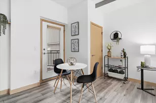 270 4th St E, Saint Paul, MN 55101 - Photo 19