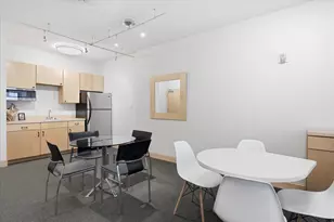 270 4th St E, Saint Paul, MN 55101 - Photo 29