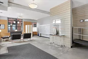 270 4th St E, Saint Paul, MN 55101 - Photo 35