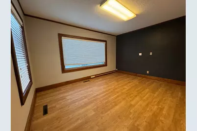 1111 Broadway Street, Alexandria, MN 56308 - Photo 9