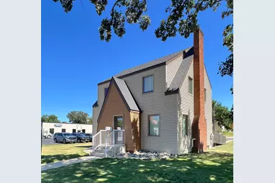 1111 Broadway Street, Alexandria, MN 56308 - Photo 1