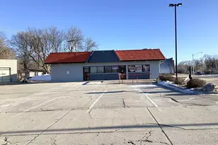 1317 Broadway Ave SE, Albert Lea, MN 56007 - Photo 1