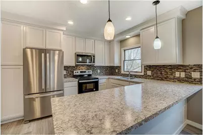 442 Baer Drive, Hudson, WI 54016 - Photo 5