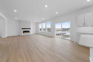 18315 Huntley Trl, Lakeville, MN 55044 - Photo 5