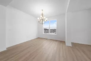 18315 Huntley Trl, Lakeville, MN 55044 - Photo 9