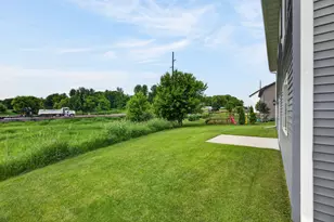 11411 Latham Ln, Chisago City, MN 55013 - Photo 7