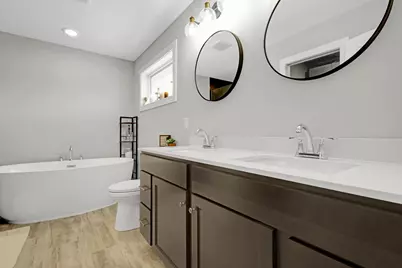 11411 Latham Lane, Chisago City, MN 55013 - Photo 19