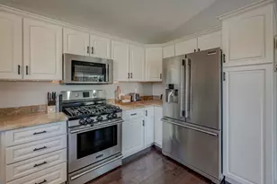 938 Waxon Ln, Hudson, WI 54016 - Photo 19