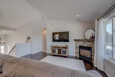 938 Waxon Lane, Hudson, WI 54016 - Photo 11