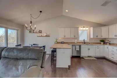 938 Waxon Lane, Hudson, WI 54016 - Photo 15