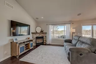 938 Waxon Ln, Hudson, WI 54016 - Photo 9