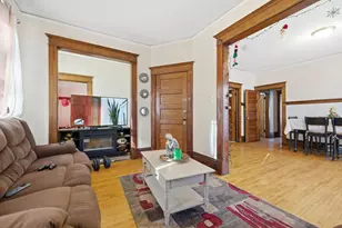 821 Edmund Ave, Saint Paul, MN 55104 - Photo 19