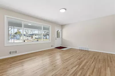 1312 Gary Drive, Saint Paul Park, MN 55071 - Photo 3