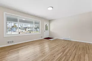 1312 Gary Dr, Saint Paul Park, MN 55071 - Photo 3