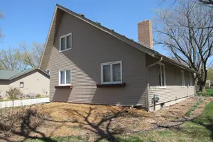 211 Tanglewood Ln, Blue Earth, MN 56013 - Photo 51