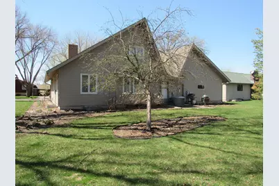 211 Tanglewood Lane, Blue Earth, MN 56013 - Photo 53