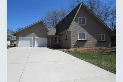 211 Tanglewood Lane, Blue Earth, MN 56013 - Photo 49
