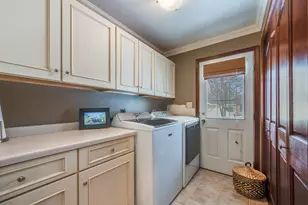 211 Tanglewood Ln, Blue Earth, MN 56013 - Photo 17