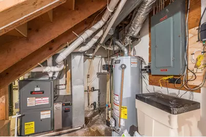 211 Tanglewood Lane, Blue Earth, MN 56013 - Photo 33