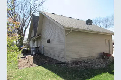211 Tanglewood Lane, Blue Earth, MN 56013 - Photo 55