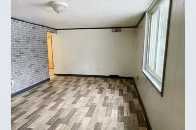 103 Bullis Street, Kenyon, MN 55946 - Photo 3