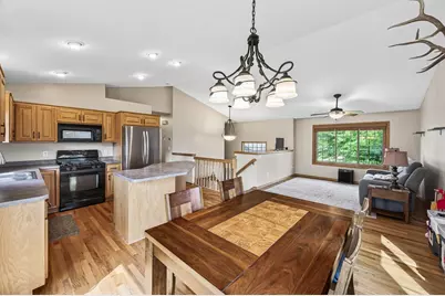 20194 Farnham Avenue N, Forest Lake, MN 55025 - Photo 5