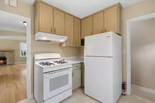 749 Cottage Ave W, Saint Paul, MN 55117 - Photo 11