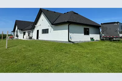 6055 Scenic View Court, Kimball, MN 55353 - Photo 9