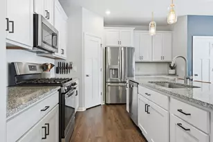 19214 72nd Ave N, Corcoran, MN 55340 - Photo 9