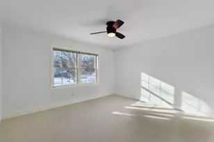 19415 Vine Ridge Rd, Excelsior, MN 55331 - Photo 43