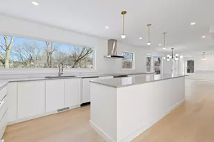 19415 Vine Ridge Rd, Excelsior, MN 55331 - Photo 23