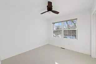 19415 Vine Ridge Rd, Excelsior, MN 55331 - Photo 39