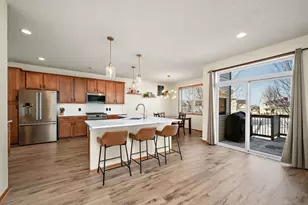 1764 Fescue Ct, Shakopee, MN 55379 - Photo 3