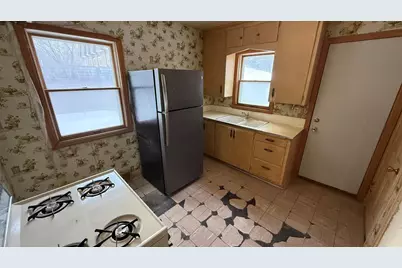 1504 7 1/2 Street SW, Willmar, MN 56201 - Photo 11